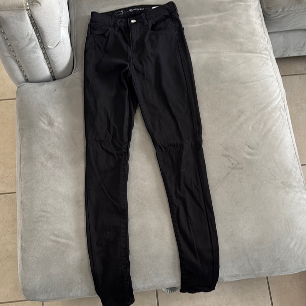 🔟DEAL… Levi's Women's Skinny Jeans - Black